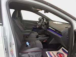 Volkswagen ID.4 bild 15