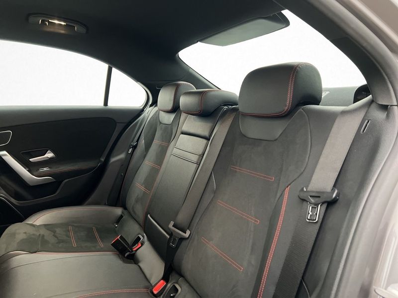 Mercedes A200 bild 25