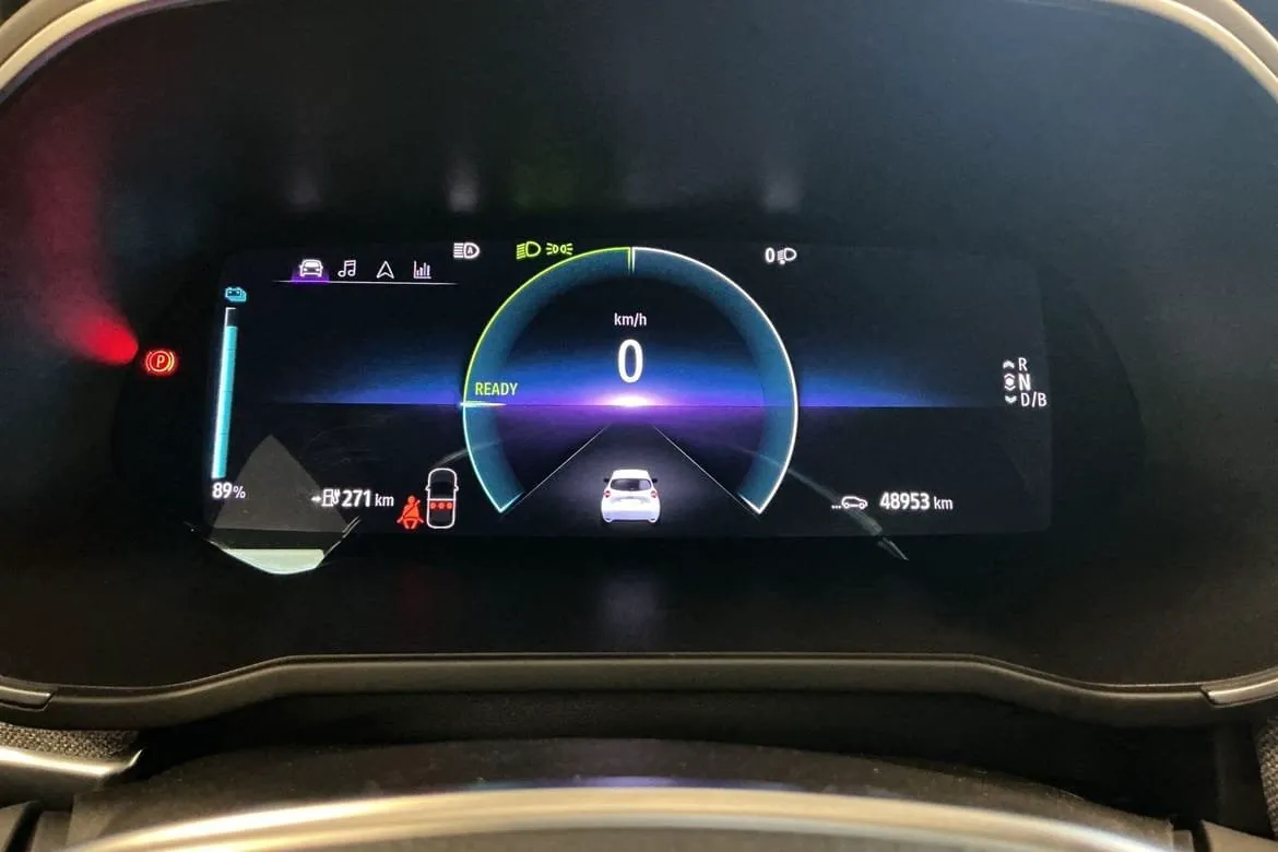 Vehicle image 18