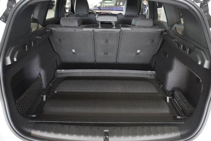 BMW iX1 bild 8