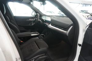 BMW iX1 bild 6