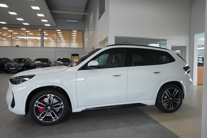 BMW iX1 bild 3