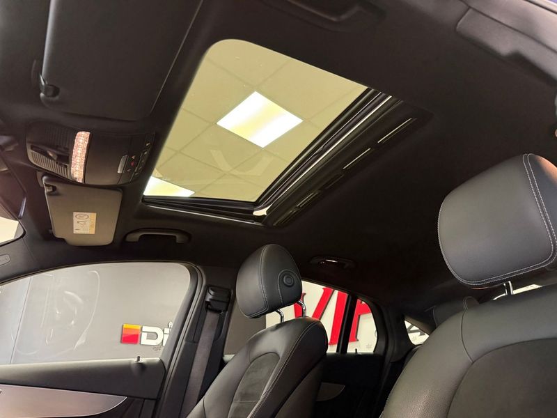 Mercedes GLC250 bild 26