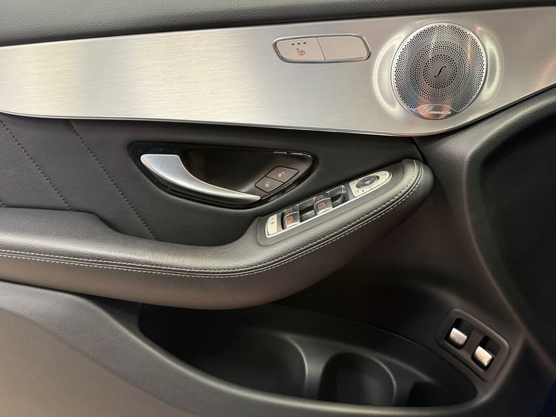 Mercedes GLC250 bild 27