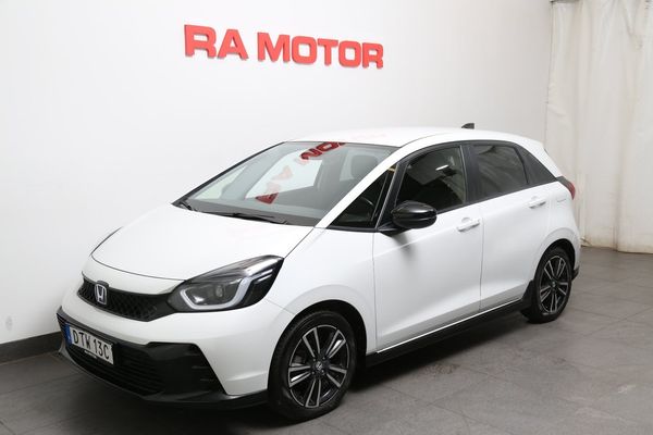 Honda Jazz e:HEV 1,5 e-CVT Hybrid Advance Sport Aut Navi Kamera - 2024