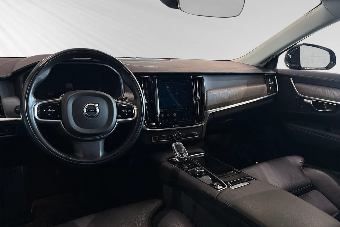 Volvo V90 Recharge T6 AWD Geartronic, 350hp, 2022