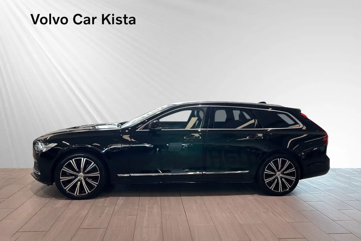 Volvo V90 Recharge T6 AWD Geartronic, 350hp, 2022