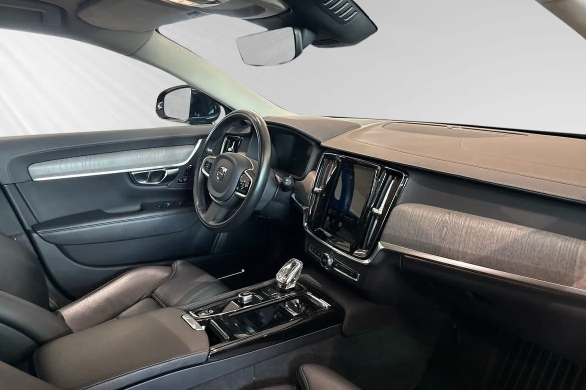 Volvo V90 Recharge T6 AWD Geartronic, 350hp, 2022