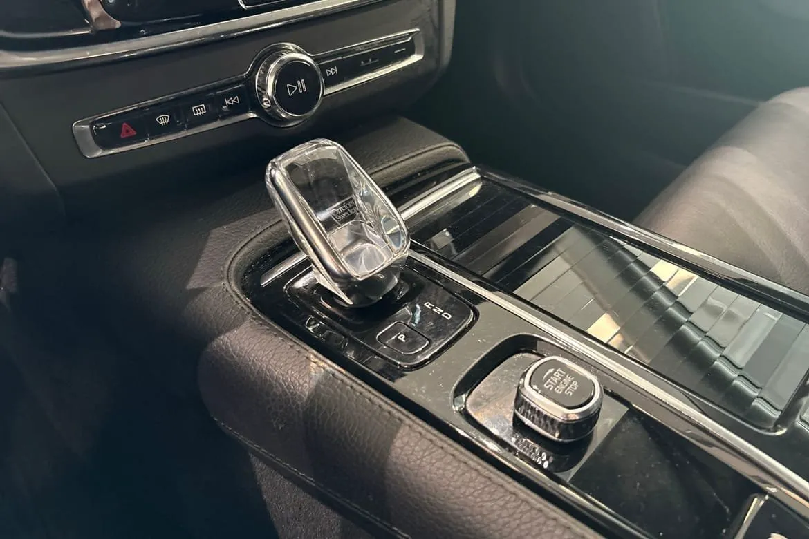 Volvo V90 Recharge T6 AWD Geartronic, 350hp, 2022