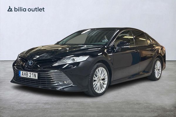 Toyota Camry Hybrid CVT Executive 218hk Navi HuD Backkamera - 2020