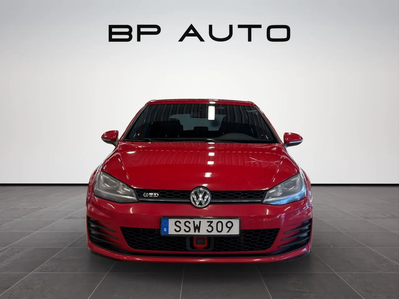 Vehicle image 7