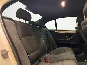 BMW 520 bild 13