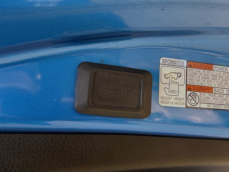 Toyota RAV4 bild 24