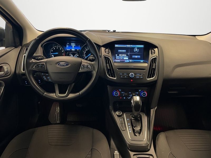 Ford Focus bild 9