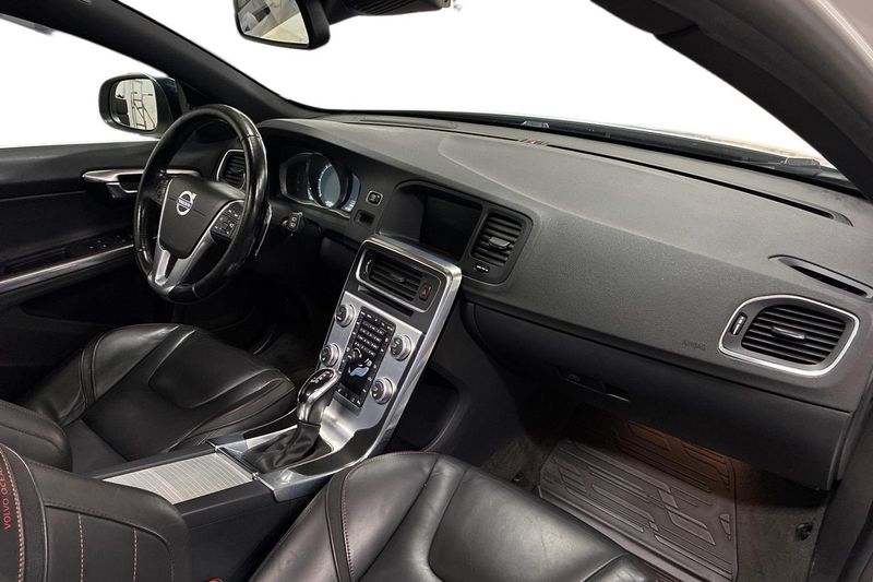 Volvo V60 bild 15