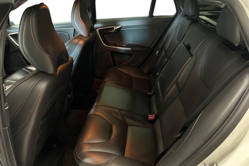 Volvo V60 bild 14