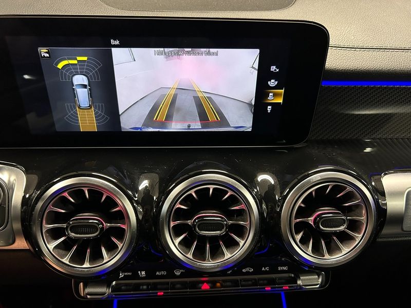 Mercedes GLB200 bild 24