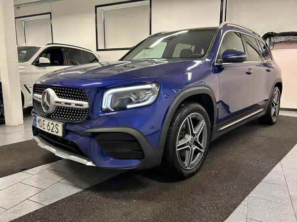 Mercedes GLB200 7G-DCT 163 hk AMG Line MOMS Panor Läder Widescreen - 2021