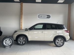 Suzuki Vitara bild 1