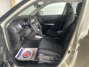 Suzuki Vitara bild 9
