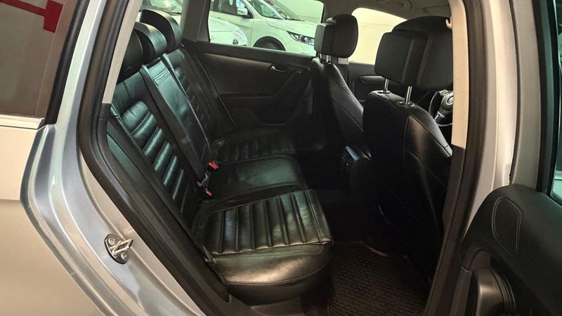 Volkswagen Passat bild 11