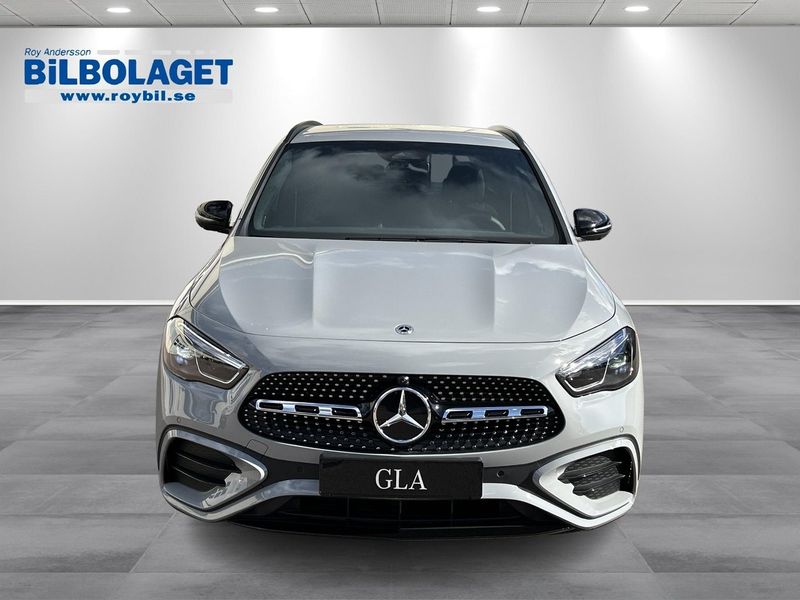 Mercedes GLA250 bild 4