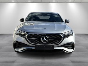 Mercedes E300 bild 4
