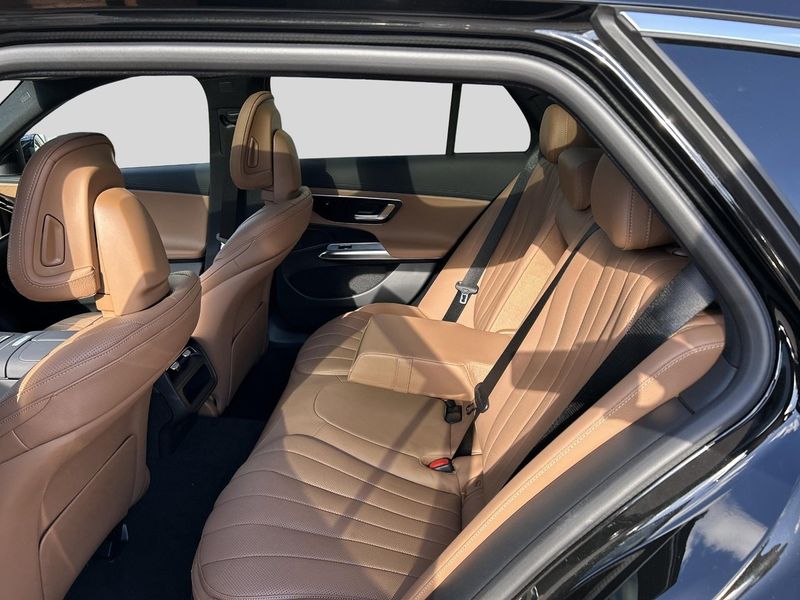 Mercedes E300 bild 12