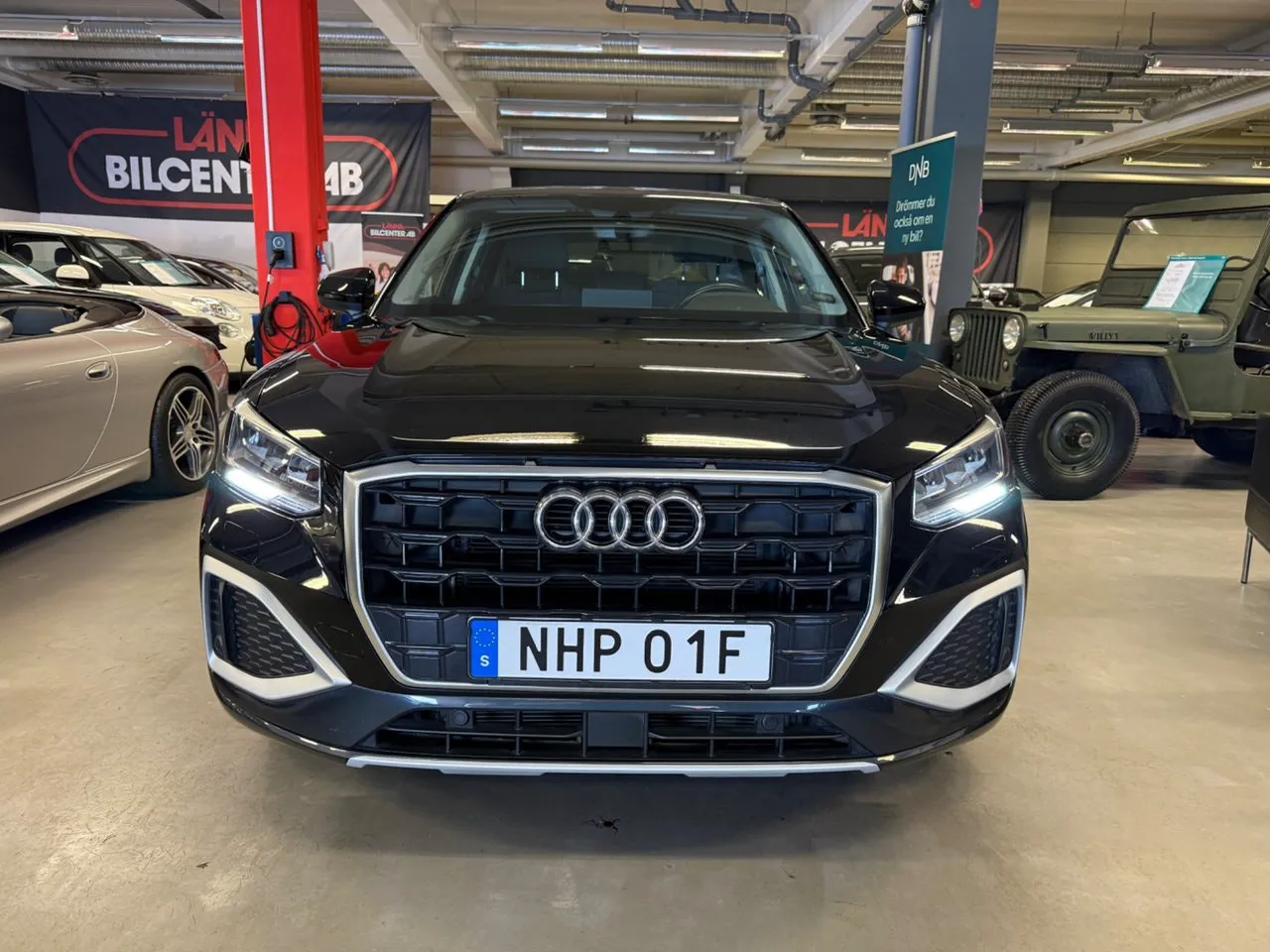 Vehicle image 3