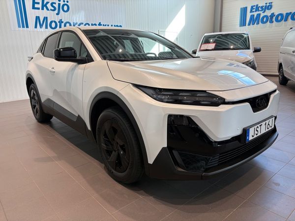 Subaru Uncharted Adventure Standard Range 57.7 kWh - 2026