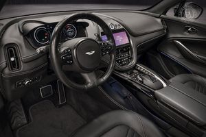 Aston Martin DBX bild 8