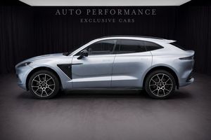 Aston Martin DBX bild 2