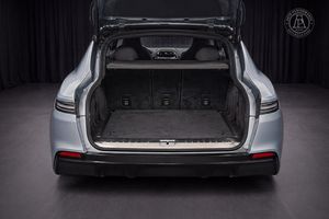 Aston Martin DBX bild 12