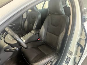 Volvo V60 bild 7