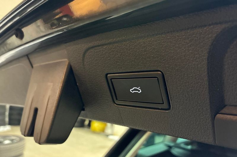 Volkswagen Passat bild 18