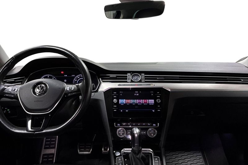 Volkswagen Passat bild 11