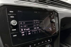 Volkswagen Passat bild 23