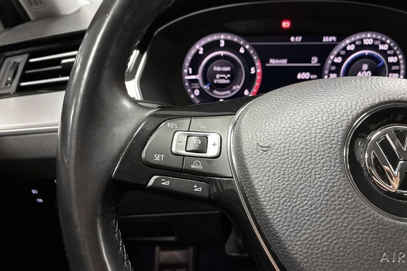 Volkswagen Passat bild 21
