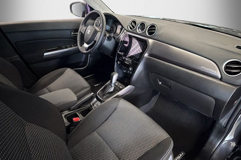 Suzuki Vitara bild 7