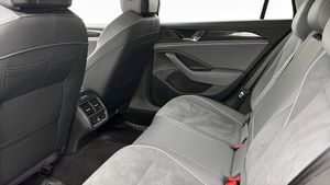 Volkswagen Passat bild 11