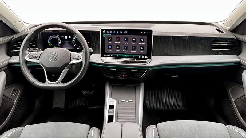 Volkswagen Passat bild 10