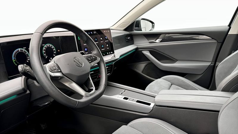 Volkswagen Passat bild 7