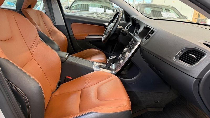 Volvo S60 bild 5