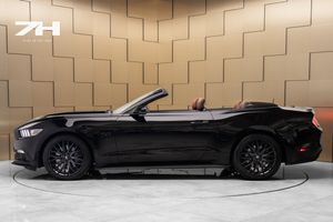 Ford Mustang bild 2