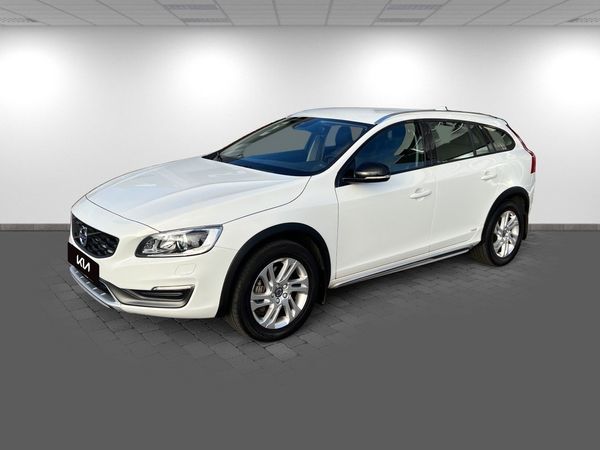 Volvo V60 Cross Country D3 Summum Business Edition En ägare/Drag/Värmare/Vhjul - 2016