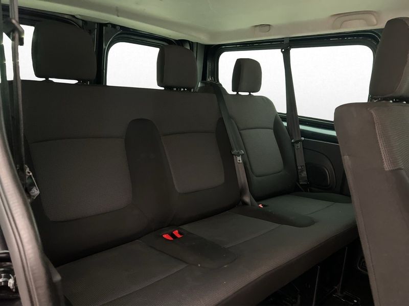 Renault Trafic bild 25