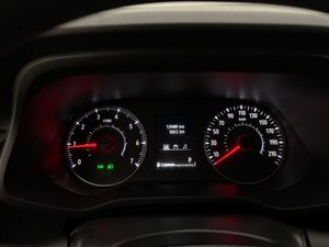 Renault Trafic bild 17