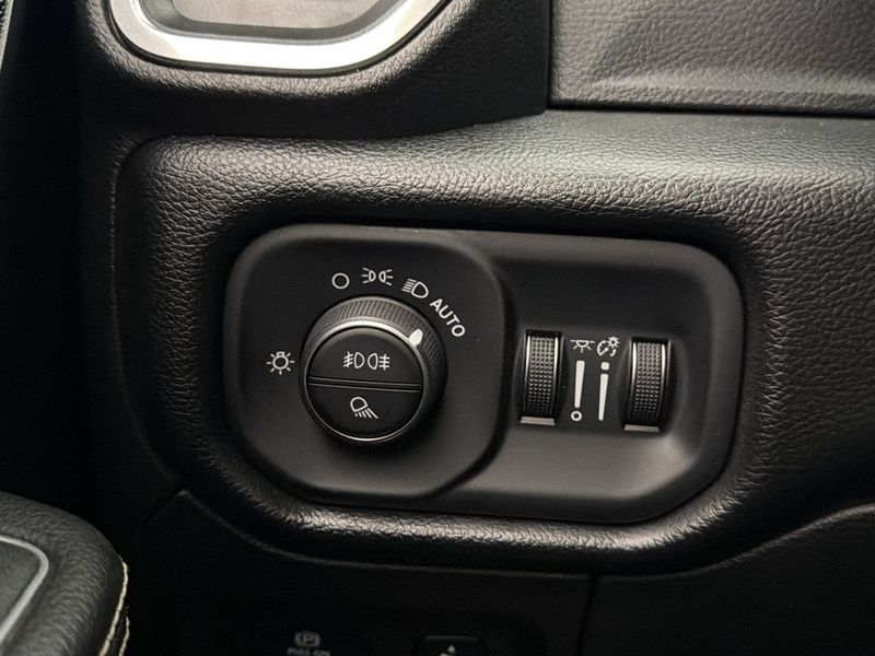 Dodge Ram bild 18