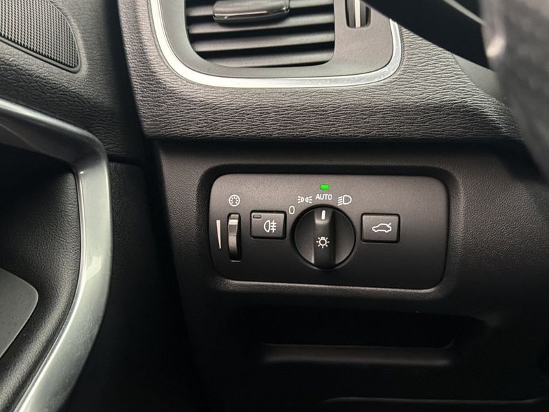 Volvo V40 bild 14