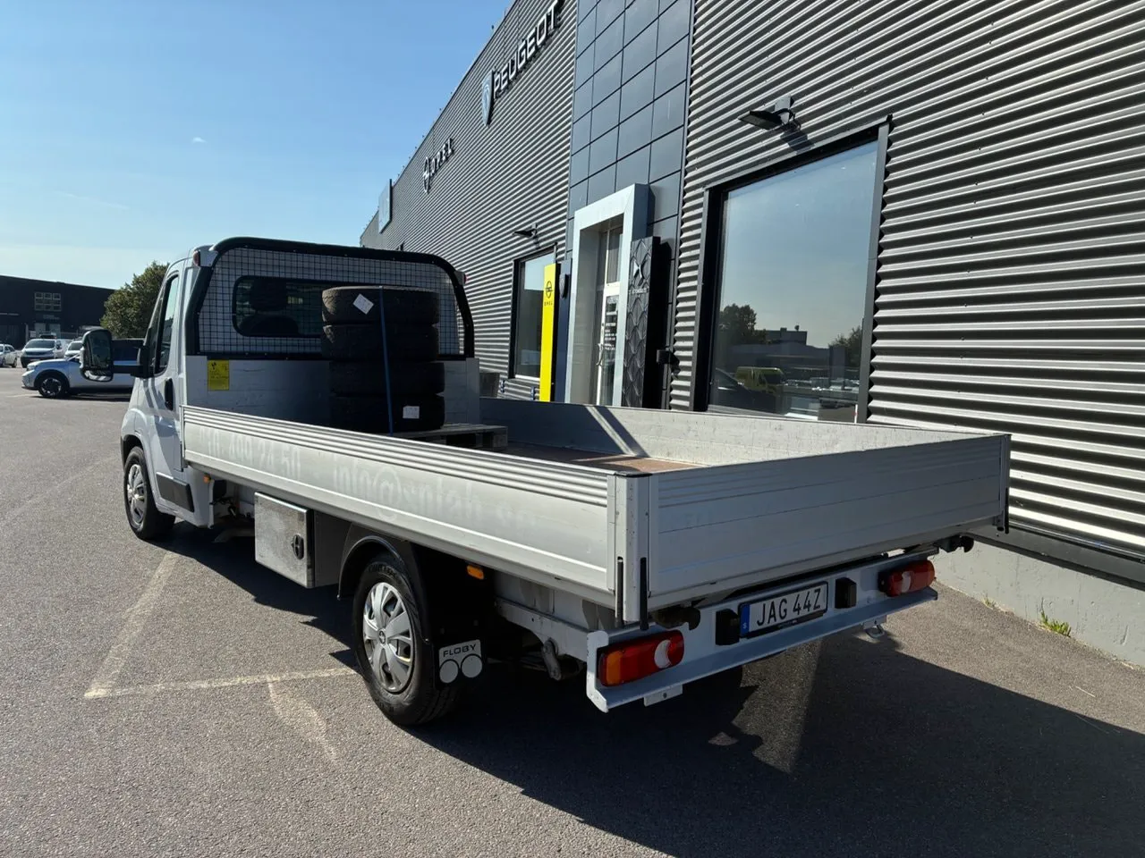 Vehicle image 2